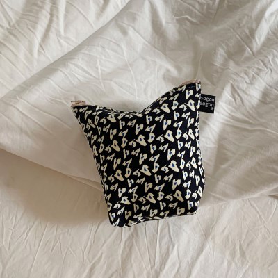 animal pouch