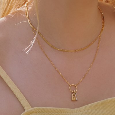lock n key necklace