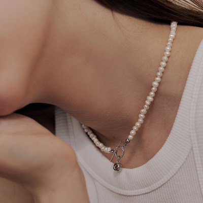 delight pearl necklace