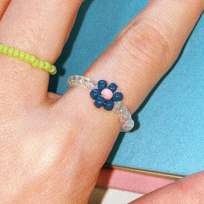 Blue Glass Flower Beads Ring
