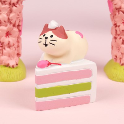 concombre 벚꽃 케이크 고양이