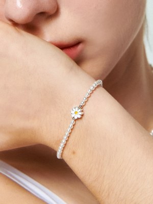 [유니제이] Daisy Swarovski Pearl Bracelet [Silver]