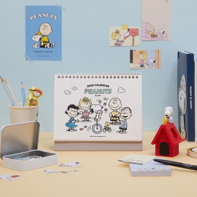 11/4 순차출고 [Peanuts] 2025 스누피 데스크 캘린더