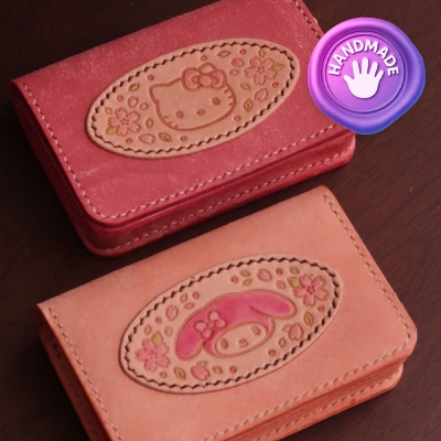 산리오캐릭터즈 핑크블라썸 레더패치 카드지갑