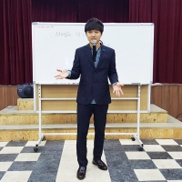 손이필요없는 행사용 목걸이마이크거치대