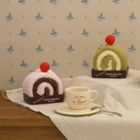 송월 베이커리 수건 롤 조각 케익