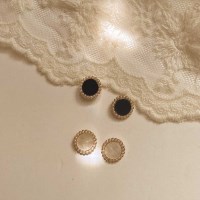 [봄밤달] 진주 자개 귀걸이