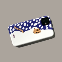 Jumping in the Snow for phonecase, 오나이스피스