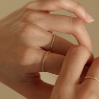 14K gold cognac diamond beve ring