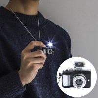 키메라 찰칵 소리 불빛나는 유니크 패션 목걸이