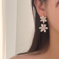 [웨딩][귀찌가능] 화려한 크리스탈 꽃큐빅 드롭 웨딩 귀걸이