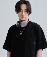 테일러 미니멀 포켓 포인트 티셔츠 (블랙)