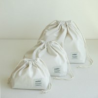 ouior chubby string pouch_soybean milk