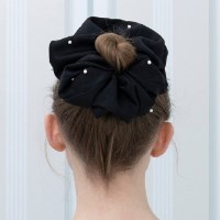 pearl volume scrunchie