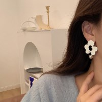 흐트러진 플라워 은침귀걸이_IH