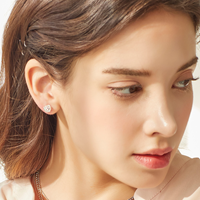 모히다 원 볼 귀걸이