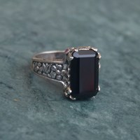 duena.black onyx