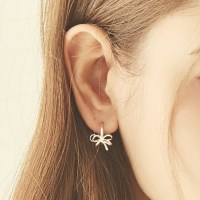 [있지 유나, 송해나 착용] silver double ribbon-earring