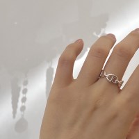 샹달 은 반지