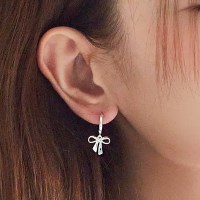 ribbon shake-earring