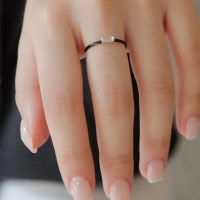 제이로렌 슬림 큐빅 블랙라운드 실버 반지 R0690