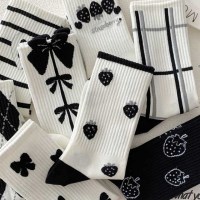 여자 패션양말 긴 중목 양말 블랙리본 8종세트