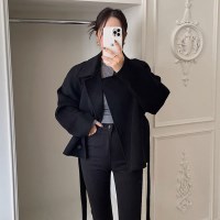오드모 래글런 히든버튼 크롭 트렌치 코트