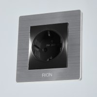 리옹 메탈N블랙 1구 콘센트 유럽형 융 콘센트 타입