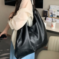 리오 블랙 가죽 숄더백 보부상백 노트북 직장인가방