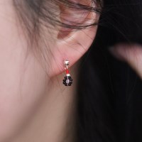 꽃 귀걸이 / The Flower Earrings