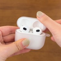 [당일]지문방지 매트 화이트 실리콘 반투명 에어팟케이스