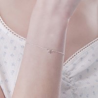 baby ribbon-bracelet