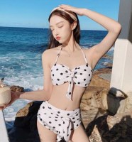도트비키니 수영복 파티 수영장 워터밤 흠뻑쇼상의 휴가 여행 데이트