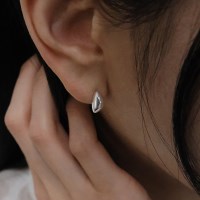 DEWDROP EARRINGS