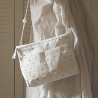 Lace Sacoche Bag - Blue Dot