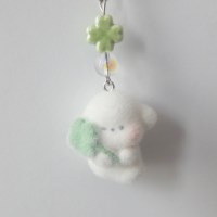 수줍은 행운 배달부 비즈 키링 / 휴대폰줄 / 네잎클로버 강아지