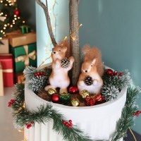 겨울 인테리어 크리스마스 감성 소품 다람쥐 인형 2type