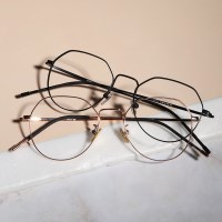 남녀공용 가벼운 티타늄 패션안경 8853