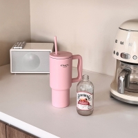 [오르트클라우드] 손잡이 빨대 텀블러 887ml