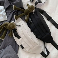 [홍은]크로스백 힙색 남녀공용 반달모양 2컬러 캔버스 슬링백