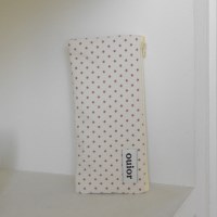 ouior flat pencil case - dot ivory (topside zipper)