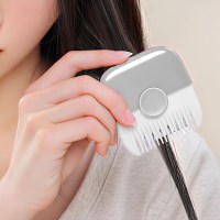 빗질 한번으로 갈라진 머리카락 끝을 깔끔하게 올인원 셀프 헤어커터