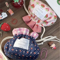 [레리오하우스] 딸기 스트링 핸드메이드 파우치 2종