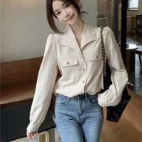[홍은]여성 브이넥 카라 진주 버튼 셔츠