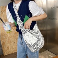 [홍은]에스닉 페이즐리 보부상백 가방 데일리 숄더백 크로스백 에코