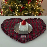 위에 oui:e 크리스마스 하트프릴 테이블매트 키친크로스 다꾸매트