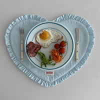 위에 oui:e 파스텔 하트프릴 테이블매트 키친크로스 다꾸매트