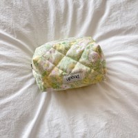quilted boxy pouch (pale bloom)