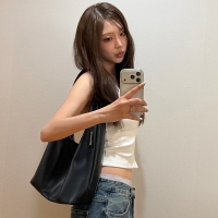 클래식 레이디 호보백 (블랙)
