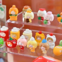 HAPPY FRIENDS with ME - IN THE GROCERY (12SET)